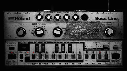 Item #83674955016137950506473729092251401910462293483460078071476464613977082560513 Media