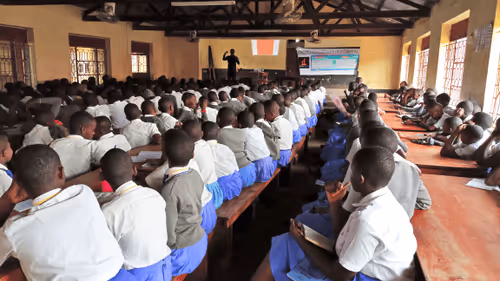 Item #94540594873627566214253693638695074369245433436911139179040268834029694877697 Media