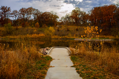 Item #19684374529110288056520570276703370007863893692966726326193838091005627203585 Media