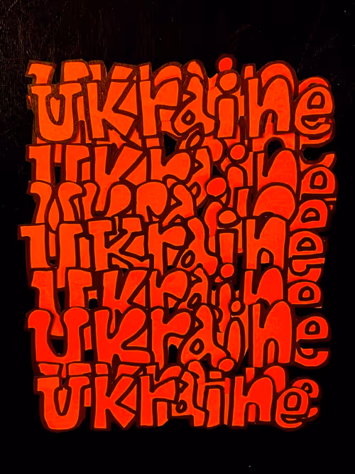 Item #21531499767430911848867895869904920817850612032974543225486292893904767287297 Media