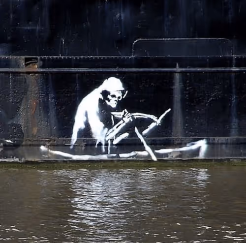 Item #55216672598840708961384749684848616551278129301068730357297170928434256281822 Media