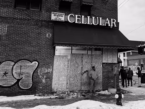 Item #114279786815483835742935838326294260638396500058431288090028659190821266915329 Media