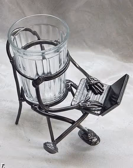 Item #66303426327005776770429645895989067322677663430940178213036344753584192095208 Media