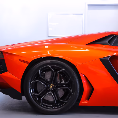 Lamborghini Aventador 
