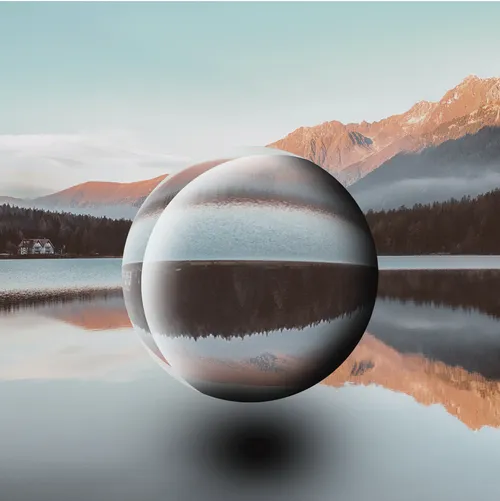 Item #82952885068408284560147105917591858987767706136096721720558199782738373902337 Media