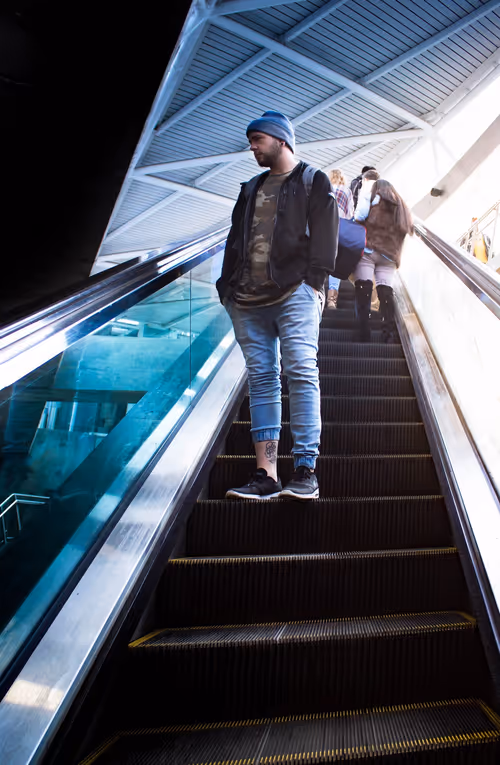 Item #22380822880750469679607150943500114050327895572865979621959590966245399199764 Media