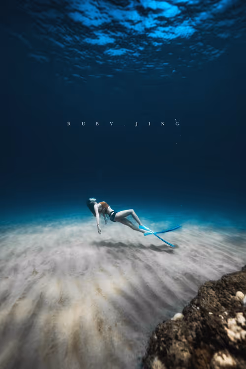 Item #75775185799272849085271004632709043340311400921657001030137476899553698381825 Media