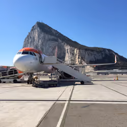Gibraltar Airport - Rock
