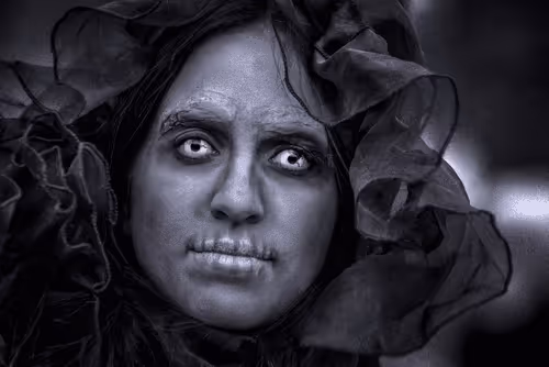 Item #18919836519826398434351315919432776993823623582034791784724945925014747611137 Media