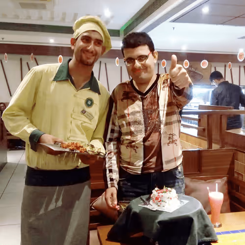 Item #63389622150095133752134319112530935475982121592392805664527527889982730534913 Media