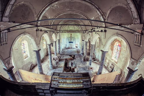 Item #6565810260974012142979447382213260811673901235920150159997466815833514704897 Media