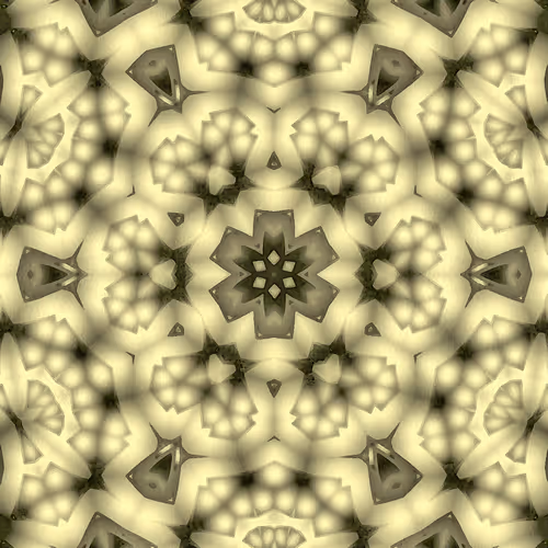 Item #82793807533074803550559074412293794782293997573157595909210744037106738266113 Media