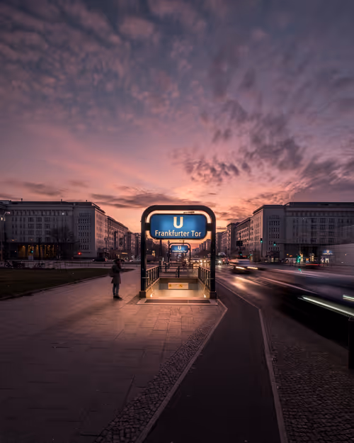 Item #25384889710298650367098582355534867069035034210500860007263878605016290820097 Media