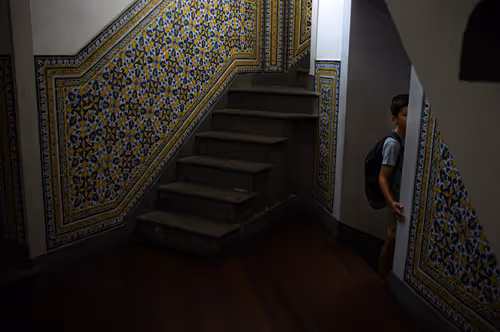 Item #88837150709499798352031986971363165703044907958800399059978422774400435617793 Media