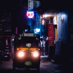 Tuk Tuk Travel
