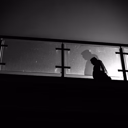 AURA