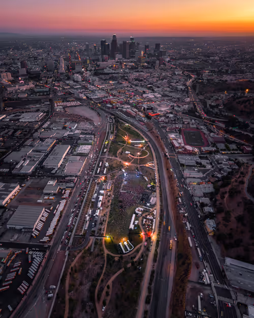 Item #182518665829308893136074239767788672486362925866200732254418938512449470465 Media