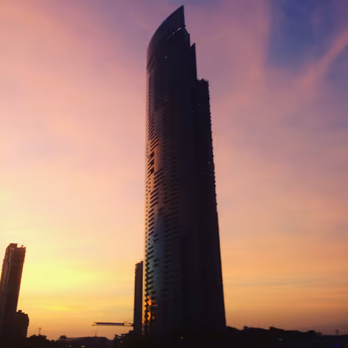 Item #67661316231098054921682891401216402451914203863513117788927143090994527862785 Media