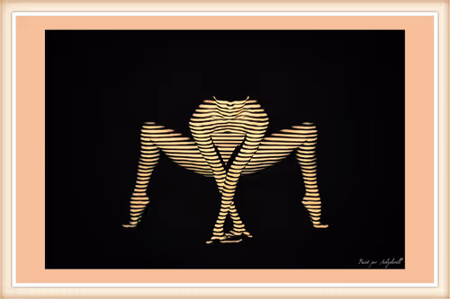 Item #4784031501353962449081879251624289925352909180811993847476097352828450766849 Media