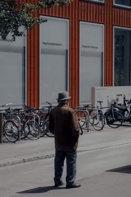 Item #74875889141145645292753782198545527001710615385351102791311981723130129285121 Media