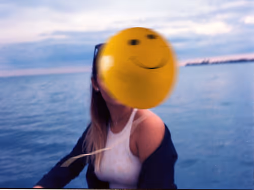 Item #56001494640685289430780016562963484230812626650403899750945012687027444908033 Media