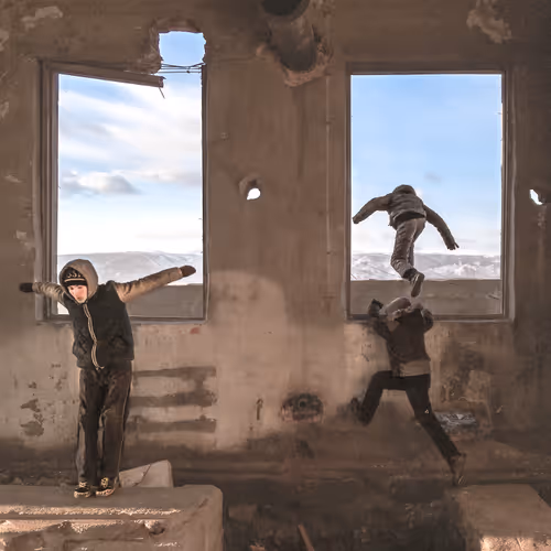 Item #115314794776982887627674618671903687363715450381721412697145646312886183657473 Media