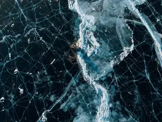 Aerial Loops by Dennis Schmelz