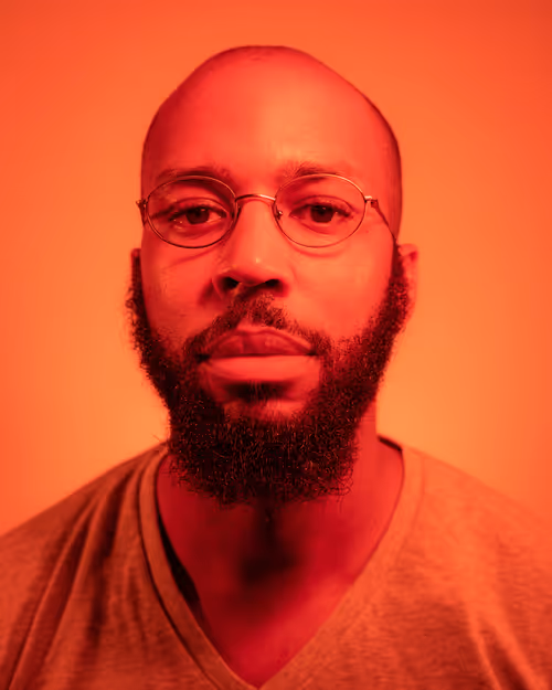 Item #10691109686083431502166818963425883962656955232587770388242978637126733660161 Media