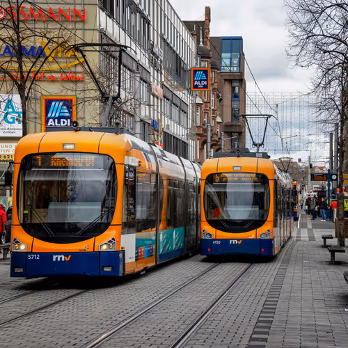 Chasingtrains