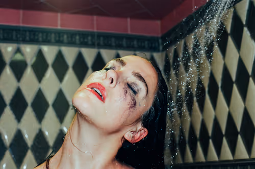 Item #107431263592480299811499235302818049319062692943160370239942642479166061019137 Media