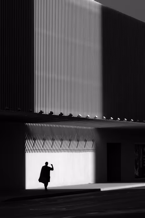 Item #44231692163325033527706634296024509461007343983716307526579858931862005088257 Media