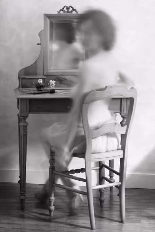 Item #82086394152813496729852745644400301310809698688948886085589871387835520516097 Media