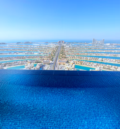 Item #99982634433879194990841788510215330396237269633808875070584102238172345270273 Media