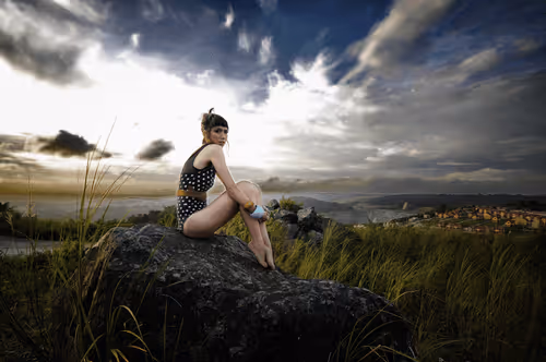 Item #46756415740584708337131654477252885672277409931522608428310974605882415906817 Media