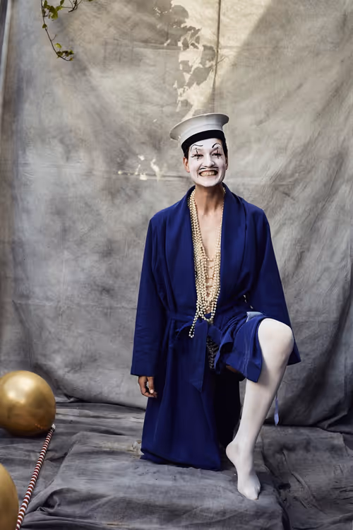 Item #109162157552346088047496633038404394118504199992061596446112929506174129143809 Media