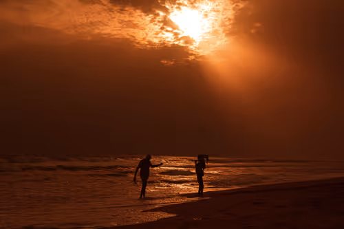 Item #15857799475399119701847183693940260890701179784496553029705357673681653858305 Media