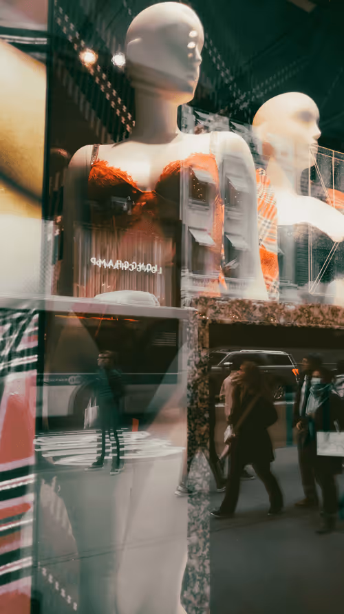 Item #1329906673436554735741479762689004721964883825291971096983776547959012851713 Media