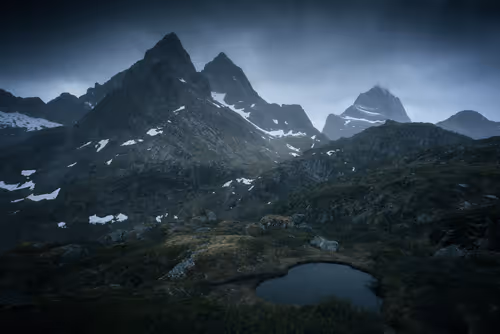 Item #70181392208351444828797858341320009028423104343210808831901439972945036312577 Media