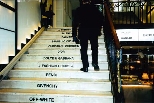 Item #25205925967337352681062801186386867060209741242358459141146210936771642916867 Media