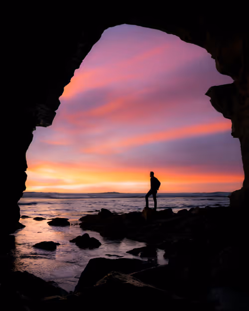 Item #37701692604240833627253285702133416503729912099982209521242011464129103003649 Media