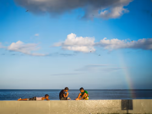 Item #48679334386113124300228803264312006813503011651693068006927871347314573443073 Media