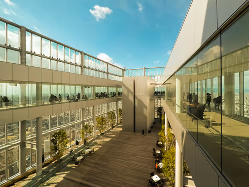 Item #96726591746174771022501478665295468653516508897085405319462931470708102922241 Media