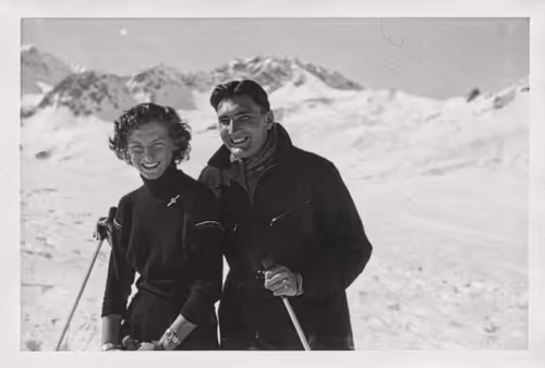 Item #15134709310911277842728697403753673439210482131750318059492546395910615072769 Media