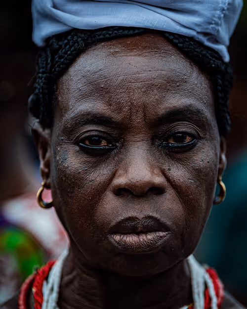 Item #69785723640001619757607758750255893339862372780250443418750514902682239500289 Media