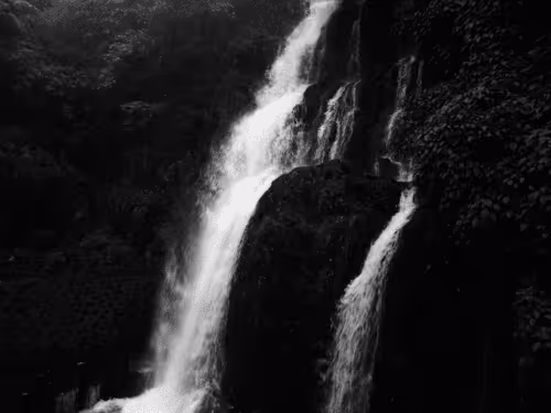 A Walk through The Colourless Mountains