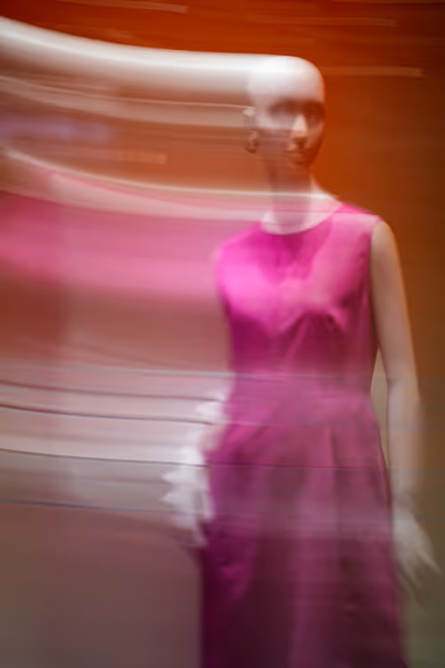 Item #59967187426684840308125755480147414158284983471661826941997092850336081641473 Media