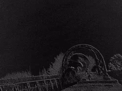 Item #21058230940437742586650391575338221932342665194758349150916503876572448555009 Media