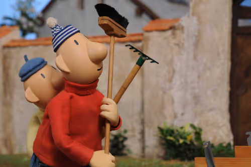 Item #67884684580000074327346298875518453173974318045294492727166387392001811152897 Media