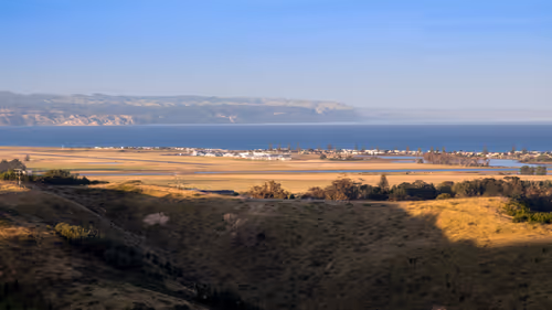 Item #100151078309057675366159992497543003968848618159963270405575559657000070545409 Media