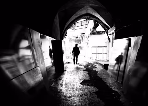 Item #65021923281382677709857675602610838181594945285556120582948573403978611556357 Media